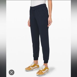 Full length lululemon joggers